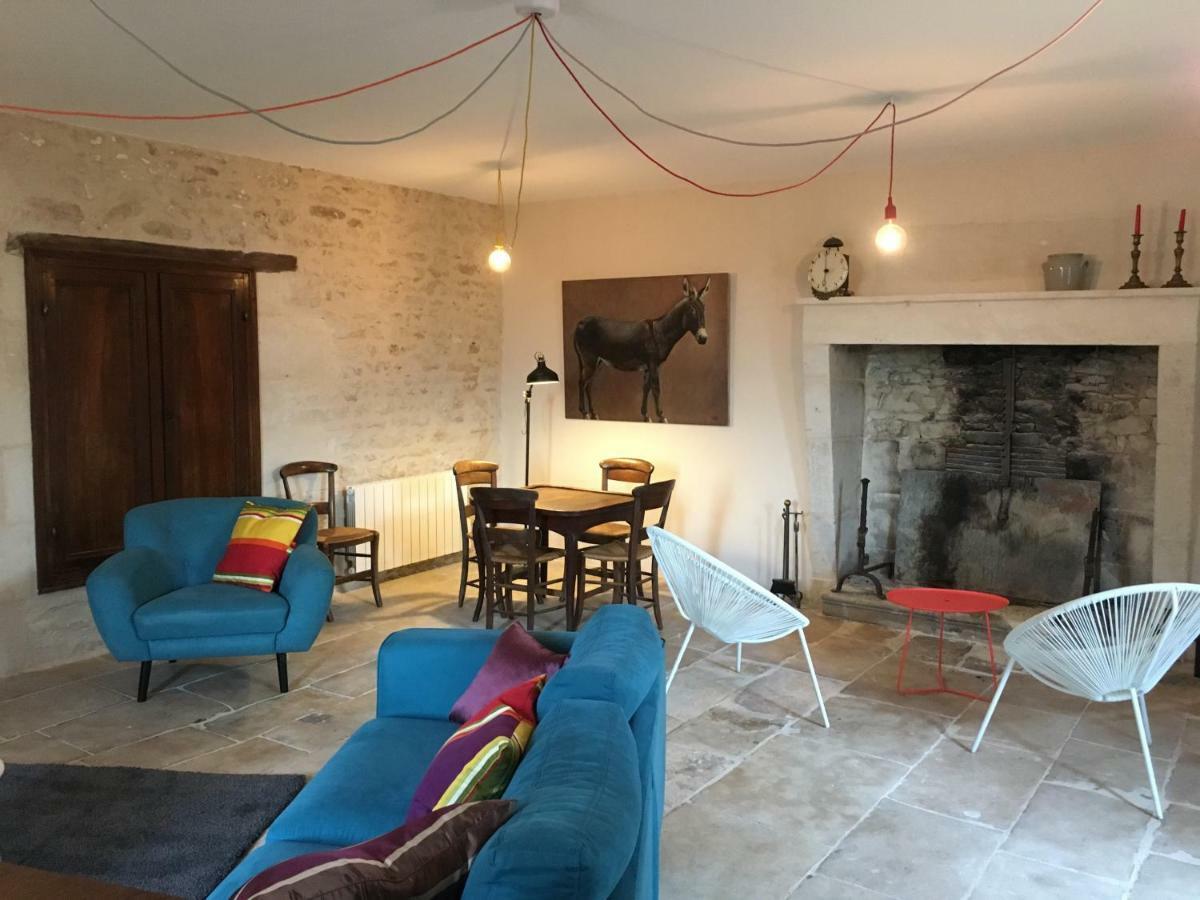 Gites Les Demeures De Valette Azay-le-Brule Экстерьер фото